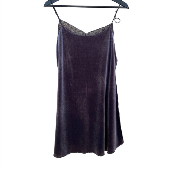 Free people velvet slip dress (amazing condition) - Picture 3 of 4